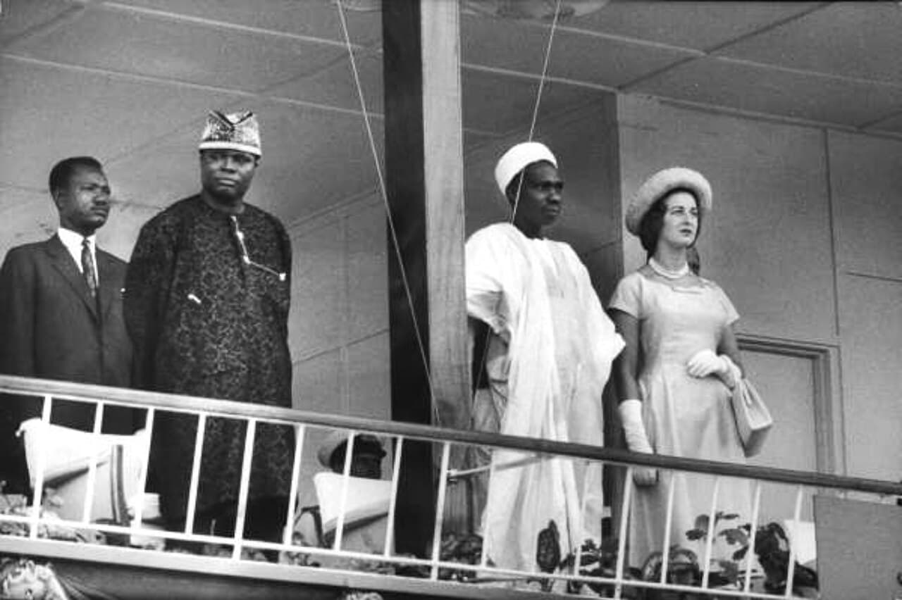 Independence date negotiations settle around 1960 — archival photograph