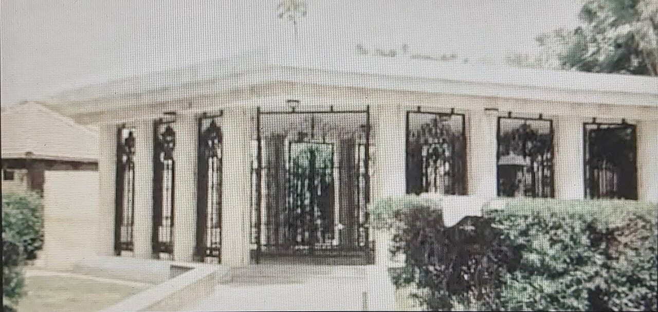 Abacha removes the interim government — archival photograph